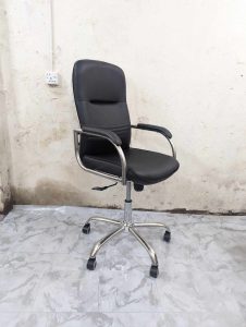 Special Boss Chair - কালো কালার