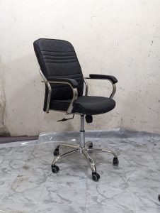 Special Boss Chair - Black Colour